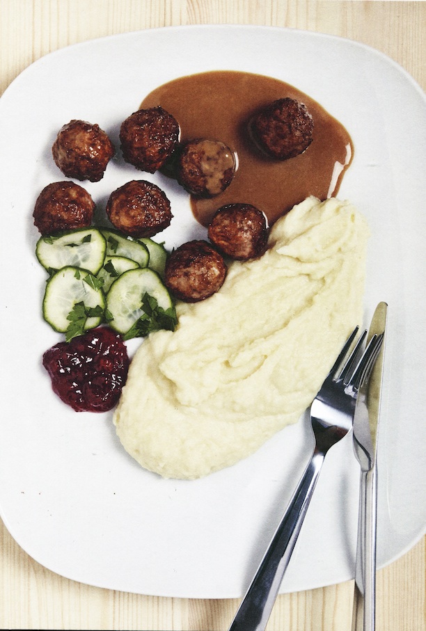 İsveç köfte tabağı